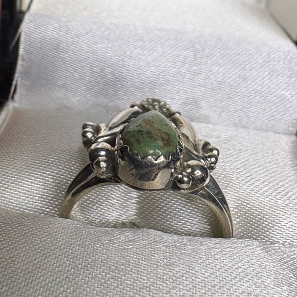 Ring 925 Sterling Silver Genuine Turquoise Floral Dainty - Picture 3 of 6